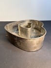 Vintage Early Handcrafted Tin 3 Piece  Heart Mold Cake Pan Unique Latch Closure — photo 6
