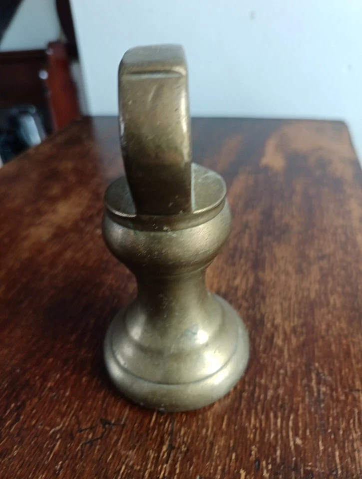 Vintage 4lb Brass Bell Shape Weight / Doorstop With Handle - Image 3 of 4