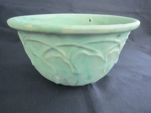 McCoy Style Hanging Planter~Lily Pad & Vine