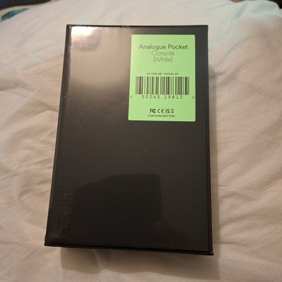 Analogue Pocket Konsole (weiß) spielt GB GBC GBA GG LYNX NGP/C TG16/PCE