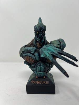 Fewture Phancure Beagul 1/6 Bust Sculpture Hobby Japan Yasushi Nirasawa / CIB