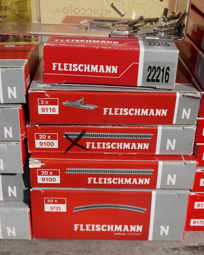 Fleischmann N Lot N-Profi 9170+ 9171, 20 X Switches + Very Many Tracks, New - Picture 4 of 10
