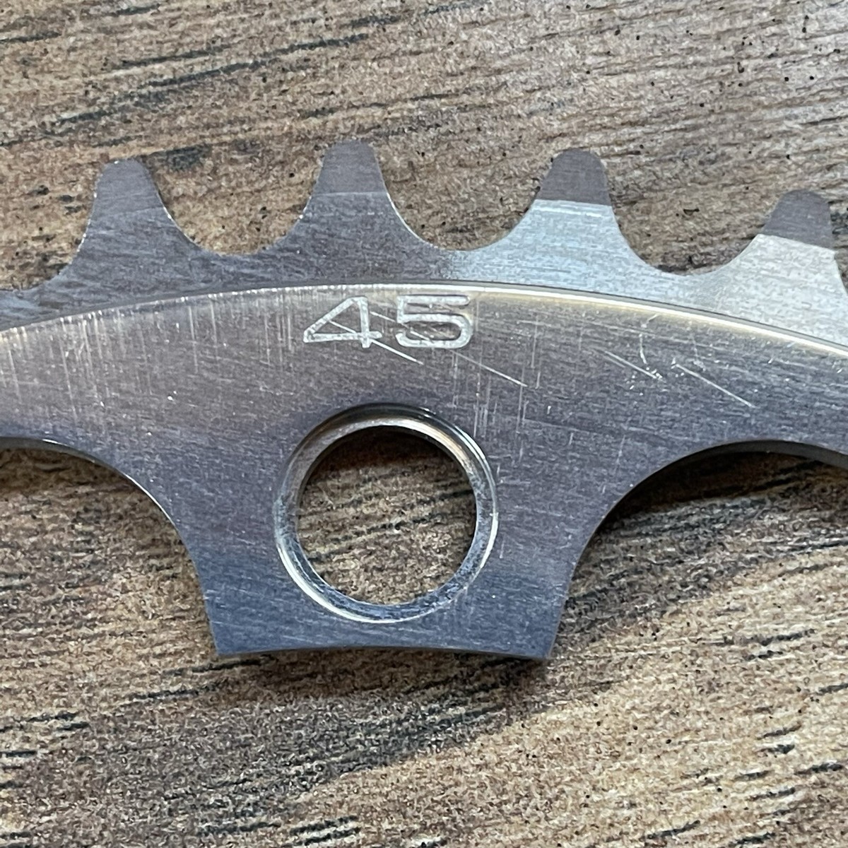 Dura-Ace FC-7600 NJS Track Chainring 5 Bolt 45T 144BCD