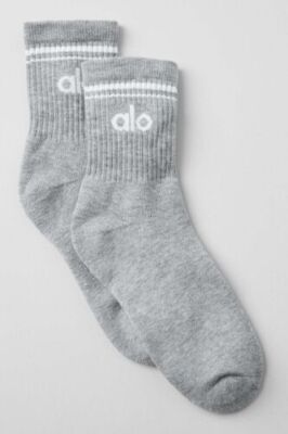 3 Pairs ALO Yoga UNISEX HALF-CREW THROWBACK SOCKS White | eBay
