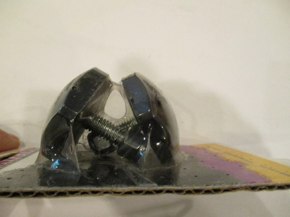 Juego de 2 topes universales Daystar de bajo perfil 11/16 de alto nuevos en paquete Foto 3 de 3