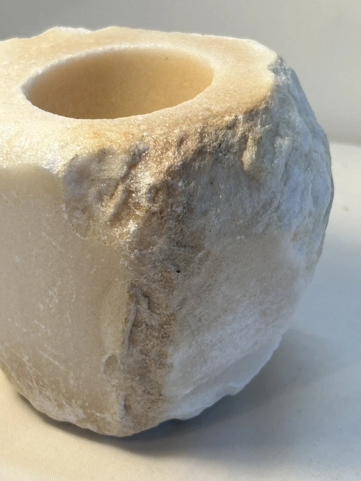 White carved rock Candle Holder ? Tea Light 3.6 lbs quarts crystal ? READ j1 - Image 3 of 4