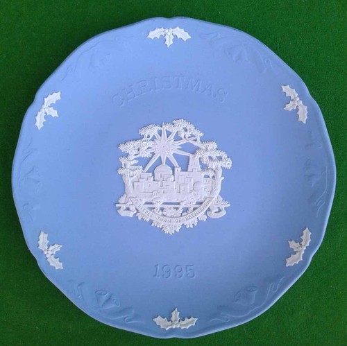 WEDGWOOD ANNUAL CHRISTMAS YEAR PLATES SELECTION - BOXED. - Picture 29 of 112