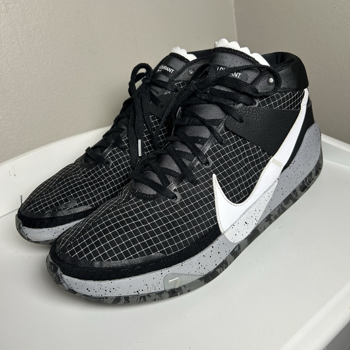 Nike Kevin Durant KD 13 'Oreo' Men's Sneakers Men's US Size 18