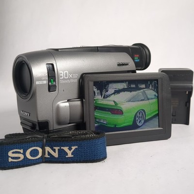 Sony CCD-TRV82 Hi8 XR Handycam Camcorder NightShot - Tested  