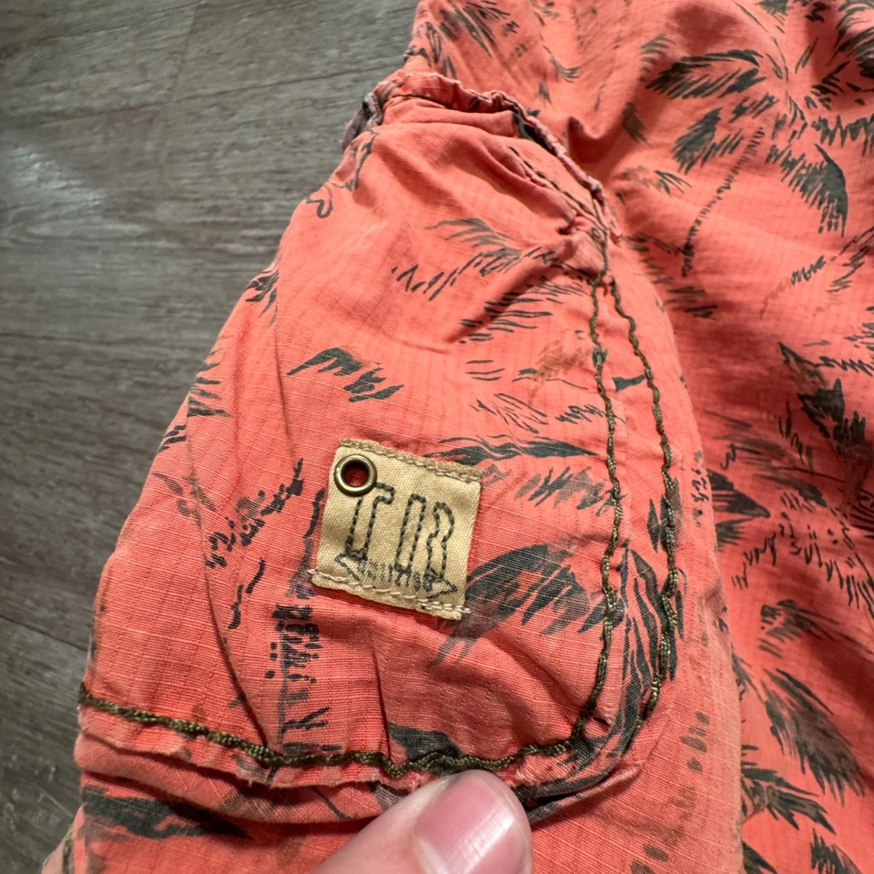 True Religion Shorts Mens 36 Cargo Floral Tropical Hawaiian Vintage Pink 11" - Image 3 of 4