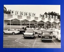 POSTCARD REPRINT PIGGLY WIGGLY GROCERY STORE VINTAGE CARS PHOTO 4 1/4"x5.5”