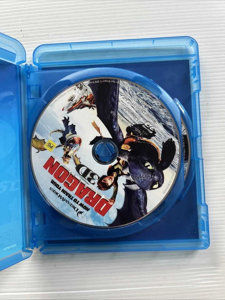Blu Ray - HOW TO TRAIN YOUR DRAGON 3D & 2D (2010) Region B - Image 3 of 4