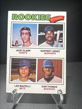 1977 Topps - Rookie Outfielders Jack Clark, Lee Mazzilli, Ruppert Jones #488...