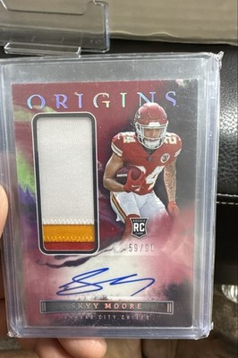 2022 Panini Origins - Rookie Jumbo Jersey Autographs Skyy Moore #169 Red /99...