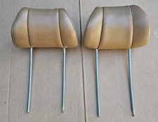  Mercedes C126 560SEC / Coupe Front Seat Headrest RH LH / Palomino 