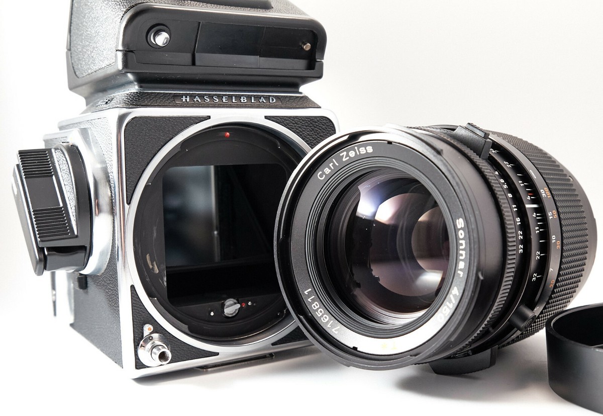 Photo Camera - Hasselblad 503CX + Carl Zeiss Sonar CF 150Mm Photo Camera - Hasselblad 503CX + Carl Zeiss Sonar CF 150Mm