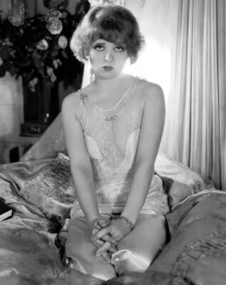 BEAUTIFUL CLARA BOW 8X10 Photo
