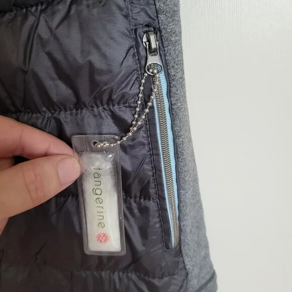 Chaleco para mujer Tangerine sin mangas de plumón de pato acolchado negro/gris talla pequeña Foto 4 de 4