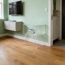 Acrylic Side Table 22.05 lbs, Modern Clear Nightstand, End Table for Living Room