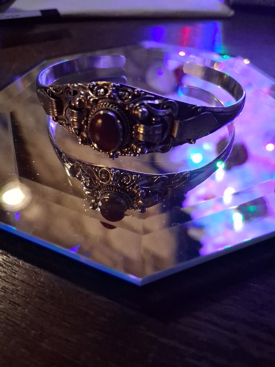 925 Solid Sterling Silver Carnelian Bracelet. Bea… - image 1