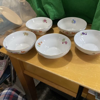 5 Decorative Soup Bowls- Made In The German Democratic Republic Porcelain