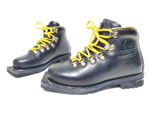 Vintage Asolo Snowfield Italy Leather Mountaineering Boots with Duckbill Toe 9.5 Asolo Telemark Boots for sale | eBay main image 4