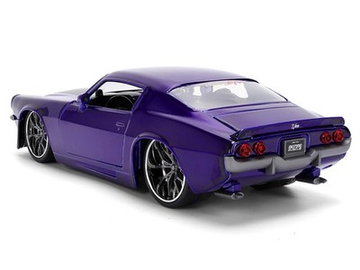 1971 CHEVROLET CAMARO Z/28 PURPLE 1/24 DIECAST MODEL CAR BY JADA