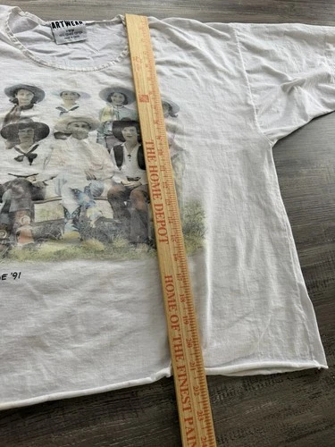 VTG Artwear 1991 Bob Wade Photography Cowgirl Tee Size XL Single Stitch Cutoff image 6