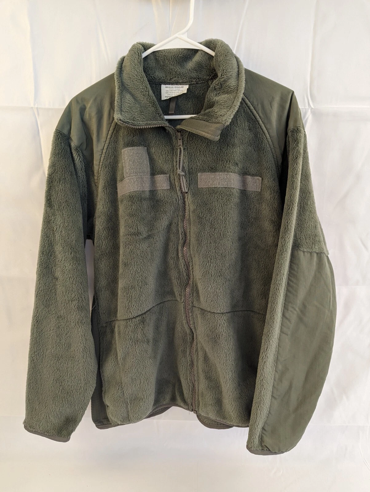 US Military Gen III Polartec 100 Cold Weather Fleece Jacket Green GC - product detail image 1