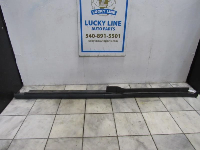 Rocker Moulding Right FORD TRANSIT CONNECT 14 15 16 17 18 PICK UP ONLY - Image 2 of 4