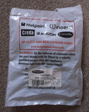 Oryginalna suszarka bębnowa Hotpoint Creda Electra Płyta drzwi Wspornik zatrzasku 1600999 NOWA