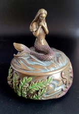 Mermaid Tefiti Praying Round Jewelry Box Figurine Small Nautical Starfish Coral