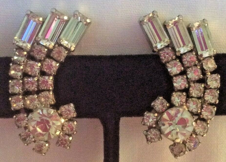【HYERES LOR】22FW★ Remidi Ratan Wavey SV(Y) Earring Vintage LA REL Rhinestone Earrings | Clip-On (LCJ4) | eBay