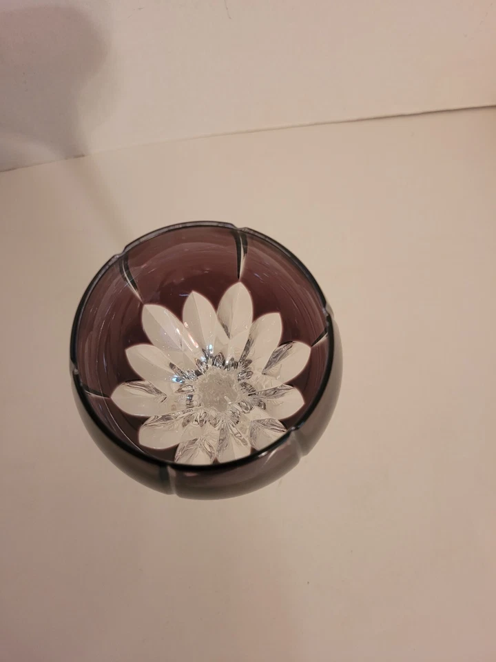 AJKA CASTILLA MODERNA AMATISTA PÚRPURA CORTE A CRISTAL TRANSPARENTE COPA DE VINO Pegatina Foto 3 de 4