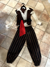 Boys Halloween Pirate costume Size 7 - Worn once