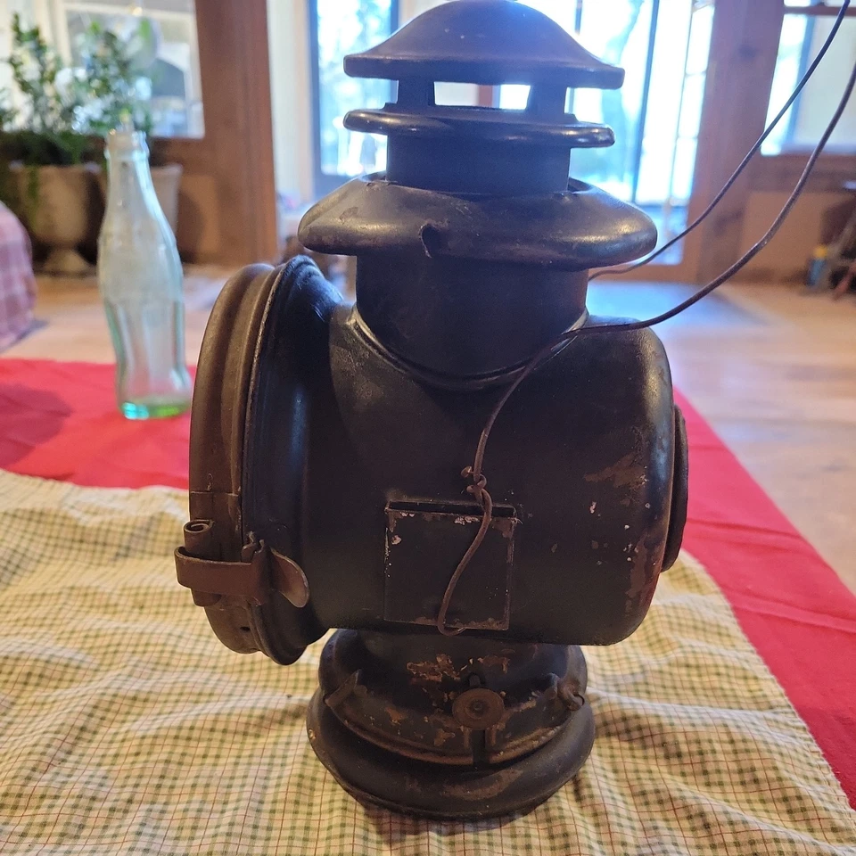 Antigua linterna vintage de conducción de coche de transporte sin marca falta vidrio  Foto 4 de 4