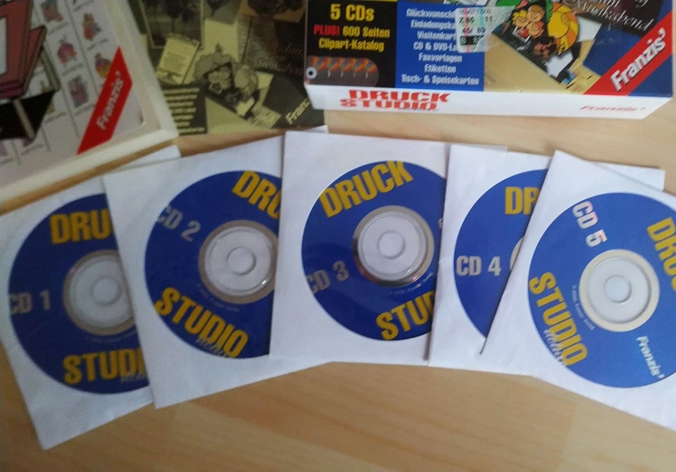 ---Franzis Druck Studio Deluxe- Komplettpaket mit 5 CDs & Clipart-Katalog - Bild 2 von 4