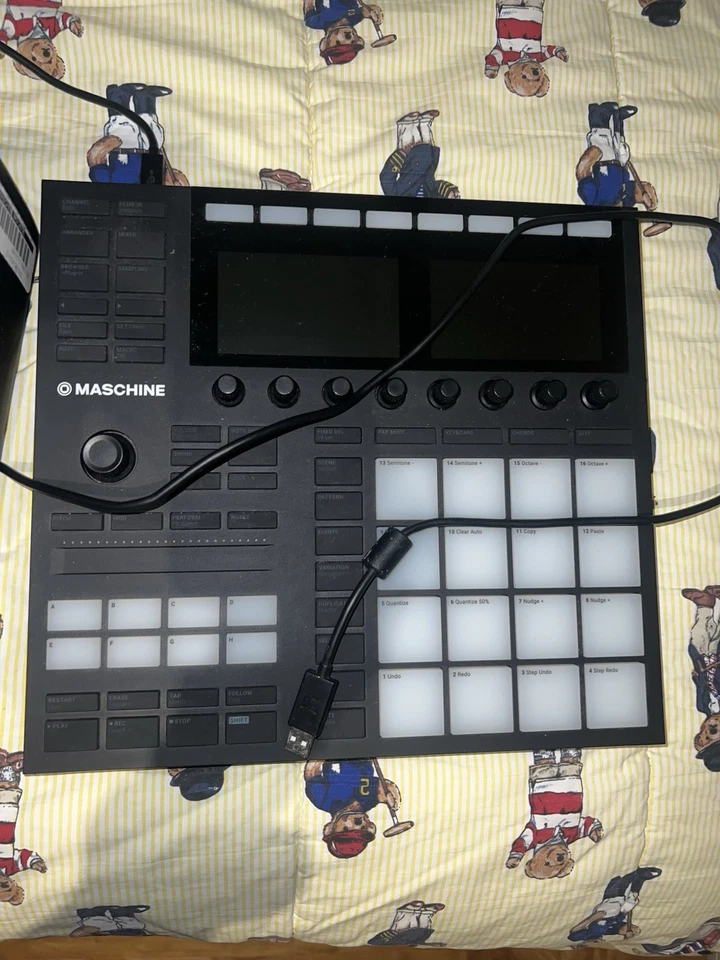 Native instruments maschine Mk3 - Image 2 of 3