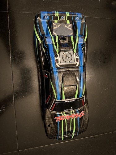 Traxxas Rustler Body - Picture 3 of 5
