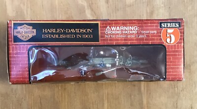 Maisto 1:18 Scale Harley Davidson series 5 1909 Twin 5D V-Twin