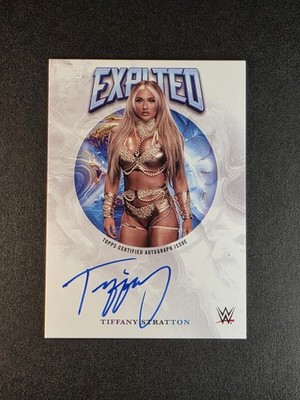  Tiffany Stratton 2025 Topps Exalted WWE On Card Auto