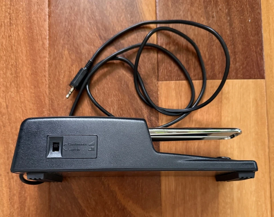 Roland DP-10 Deluxe Sustain Pedal Works Great - Image 2 of 4
