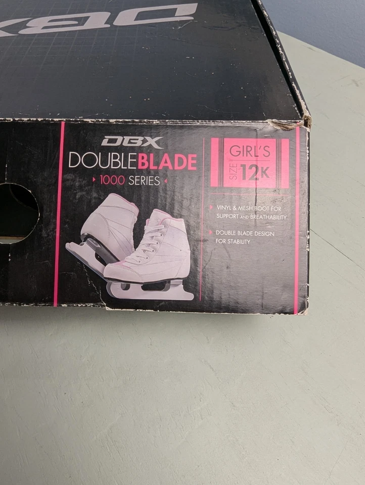Patines de hielo DBX para niñas talla 12 rosa blanco con cordones en caja Foto 2 de 4