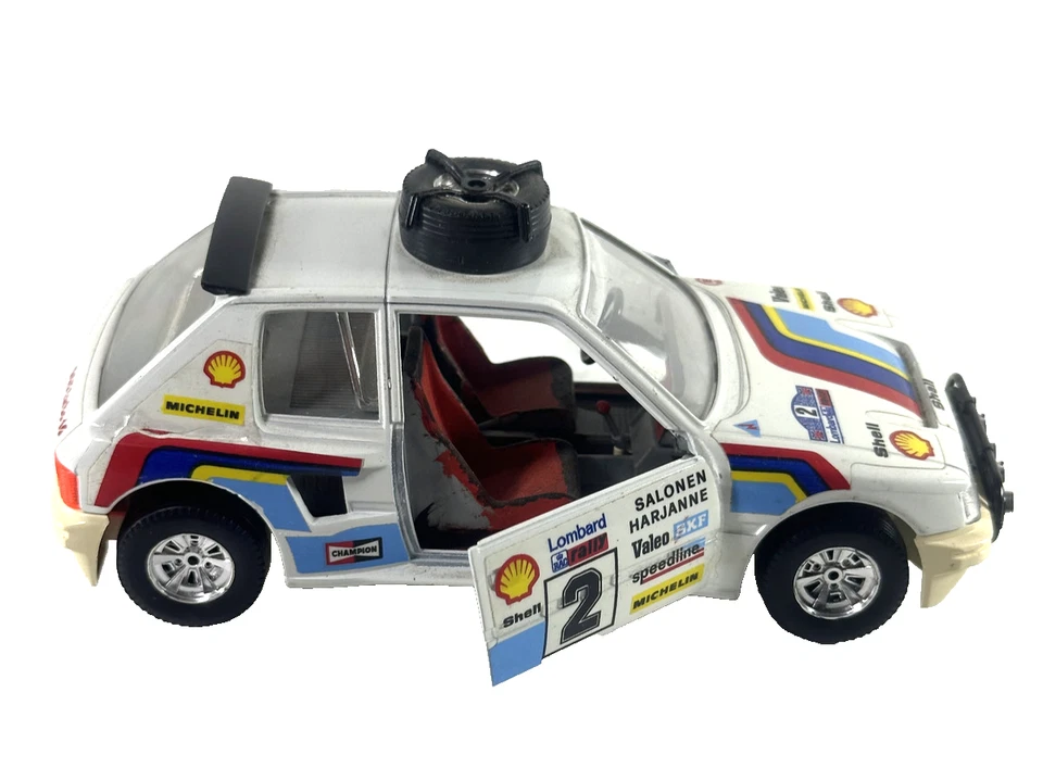 PEUGEOT 205 TURBO RALLY 1/24 MODELLINO BURAGO - Immagine 4 di 4