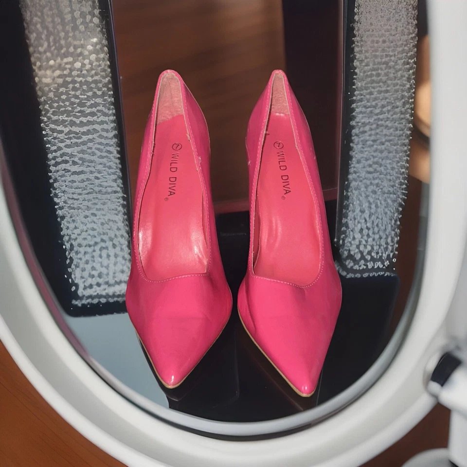 Zapatos de salón para mujer Wild Diva sexy sin cordones charol punta puntiaguda tacón de aguja talla 7 Foto 3 de 4