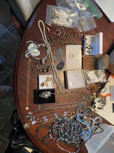 Vintage Estate Collection Costume Jewelry Brown/Natural Themed Necklace, Rings..