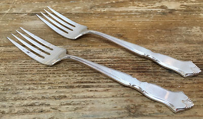 Chadwick International Deep Silver IS Outline Silverplate 2 Salad Forks 42262