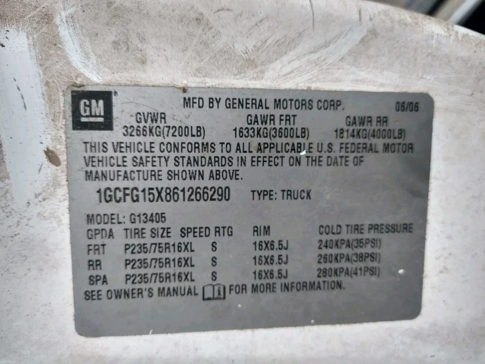 Chevrolet Express 1500 2006 cinturón de seguridad del pasajero delantero hebilla color 93 W, tostado Foto 2 de 4