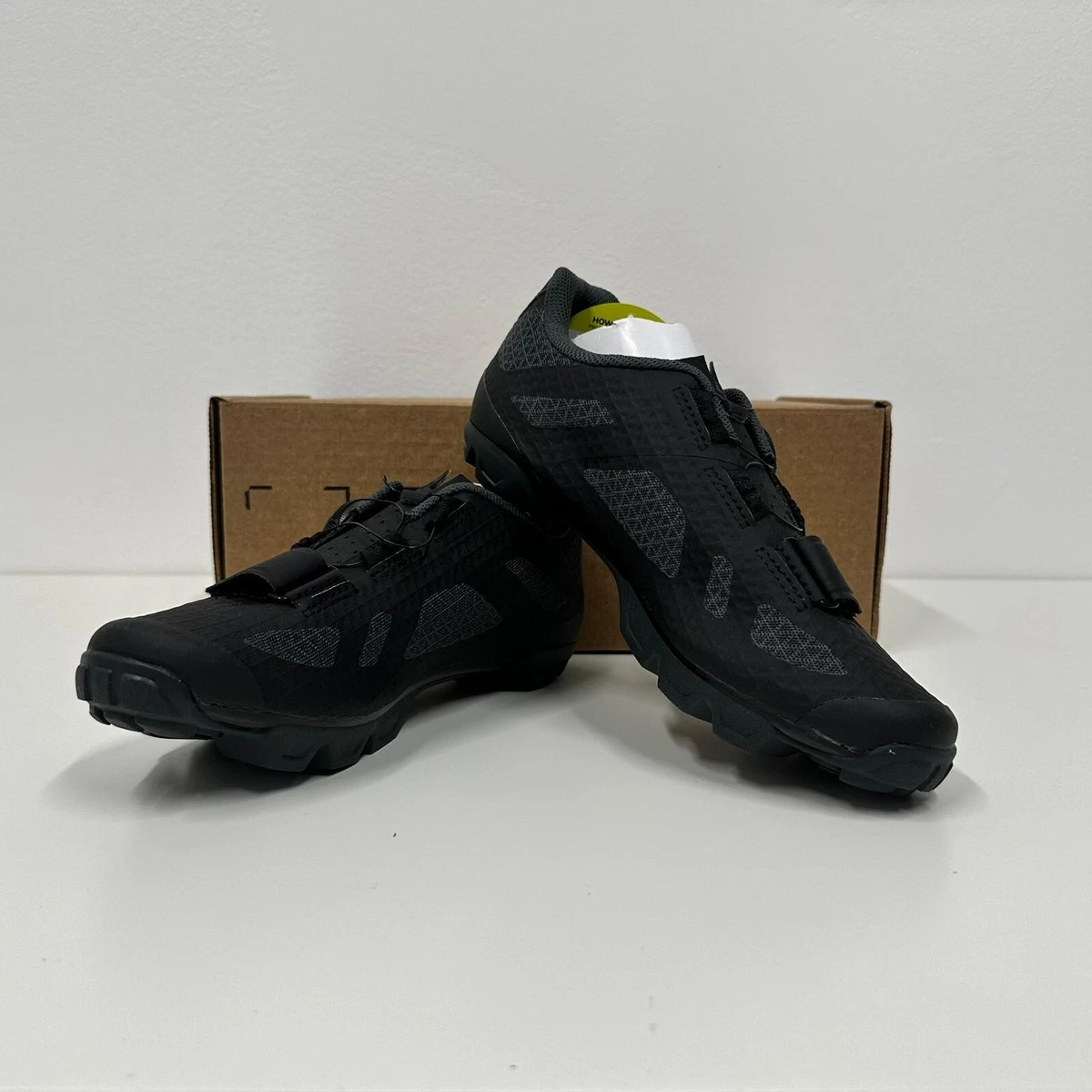 Chaussures Vélo Giro Sante Femme – 39 EU / 7.5 US – Cuir Noir – Crochet/boucle
