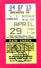 4/29/88 ROYALS/BREWERS TICKET STUB-BO JACKSON 2 HITS/3 SBS-SABERHAGEN WINS